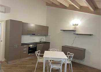 Appartamento indipendente super centrale