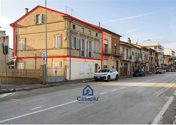 “Indipendente + Mansarda Loft | Fontespina”