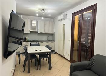 Affitto lungo periodo Porto Potenza