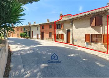 CASA INDIPENDENTE CON TERRAZZO PANORAMICO VISTA CONERO E MARE