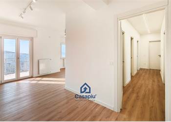 [AFFITTO] QUADRILOCALE COMPLETAMENTE RISTRUTTURATO CON GARAGE